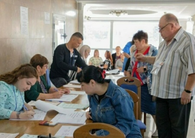 «Явка обязательна»: как в ЛНР проходили выборы депутатов Народного Совета