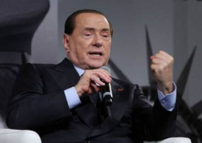 Берлускони может развалить правящую в Италии коалицию