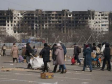Офис Зеленского объявил об эвакуации мирных жителей с «Азовстали»
