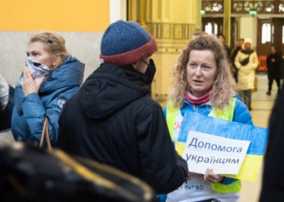 Немцы сокращают расходы на украинских беженцев, но экстрадировать «пушечное мясо» не собираются