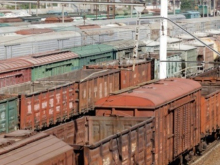 Рабочие Стахановского завода ферросплавов (ЛНР) отказались отгружать продукцию из-за долгов по заработной плате