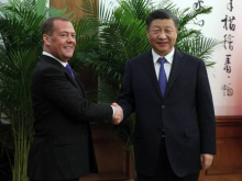 Дмитрий Медведев посетил Си Цзиньпина