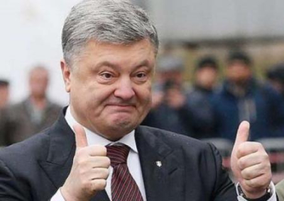 Ставки сделаны: Порошенко бросил вызов Зеленскому и своим возвращением берёт его «на слабо»