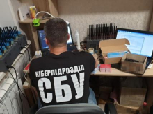 СБУ обвинила харьковчанина в создании 50-тысячной ботофермы по заказу РФ