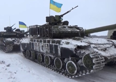 ВСУ перебрасывают силы к границам с Россией. Украинцам напомнили о запрете фото- или видеосъёмки перемещения военной техники