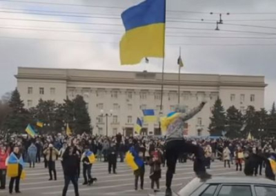 Западные журналисты выдали киевлянина за восторженного херсонца