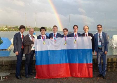 Российские школьники побеждают в международных олимпиадах