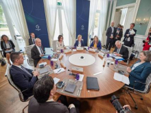 G7 не признает изменения границ на Украине