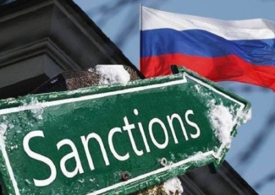 Фонд Навального требует от Байдена введения санкций против «высокопоставленных россиян, близких Путину» и журналистов