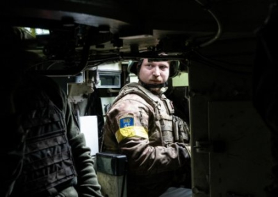 В ближайшие полгода военный конфликт завершится? Военные аналитики предсказывают прекращение военной поддержки Украины