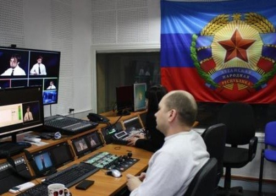 В ЛНР сотрудникам телевидения уже два месяца не платят зарплату