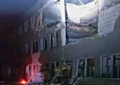 После ночного обстрела в домах Киева пропал свет, обломки ракет упали в четырёх районах столицы