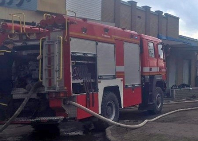 В Луганской области горит воинская часть