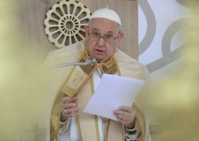 Папа Римский обратился к президентам России и Украины с призывом положить конец конфликту